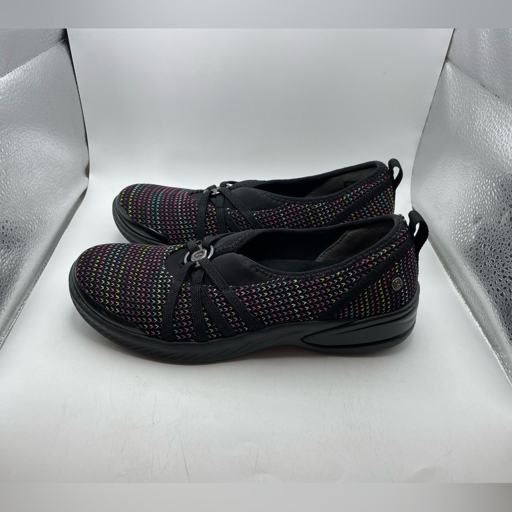 Bzees Niche women’s multicolor wedge loafers size 6.5